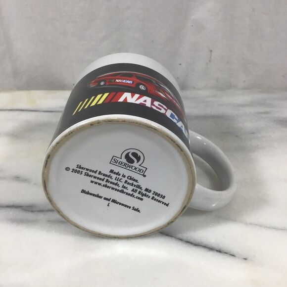 Vintage NASCAR Coffee Mug with Red Race Car Collectible Cup - Picture 3 of 3